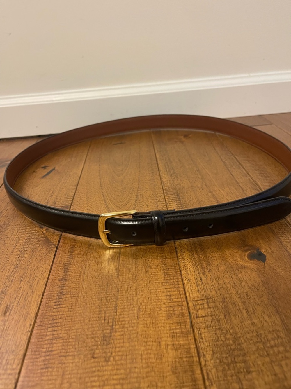 Jos A Bank Black Fine Italian Leather Belt Brass Tone Buckle Mens Size 50 Work